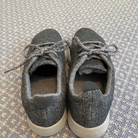 All Birds wool runners size 9 mens (10.5 womens) - Picture 3 of 7